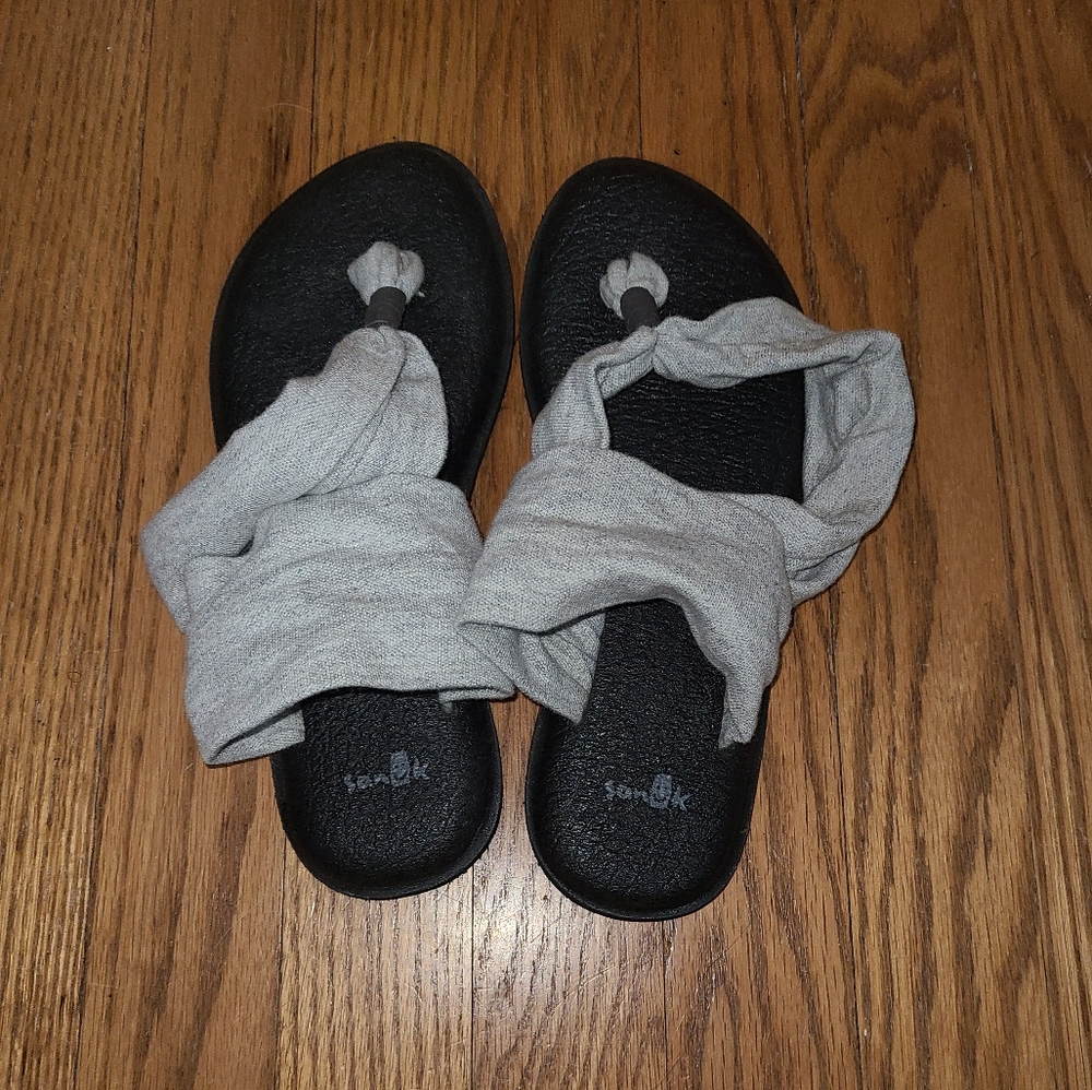 Sanuk Yoga Sandals